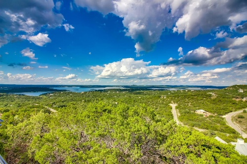 Maverick Mountaintop Retreat image 1