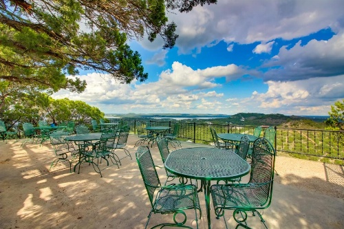 Maverick Mountaintop Retreat image 19